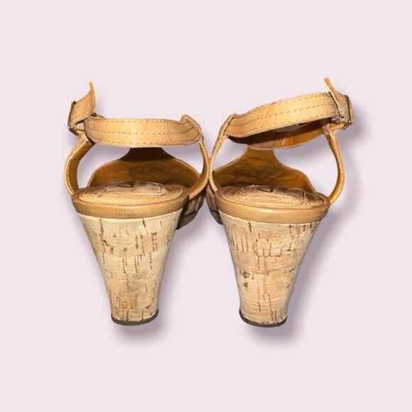 Clarks Beaded Wedge Sandals Straps Heels Summer Arch Support Shoes Womens Size 8 - Picture 6 of 13